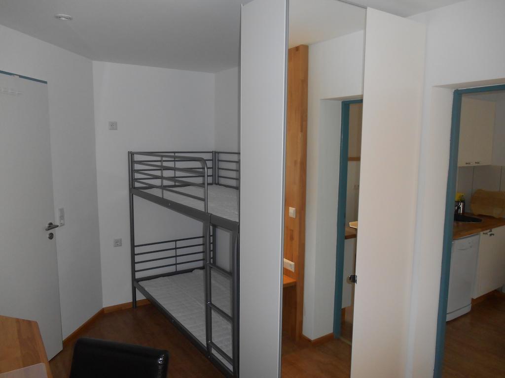 נקרסולם Warum Ins Hotel מראה חיצוני תמונה